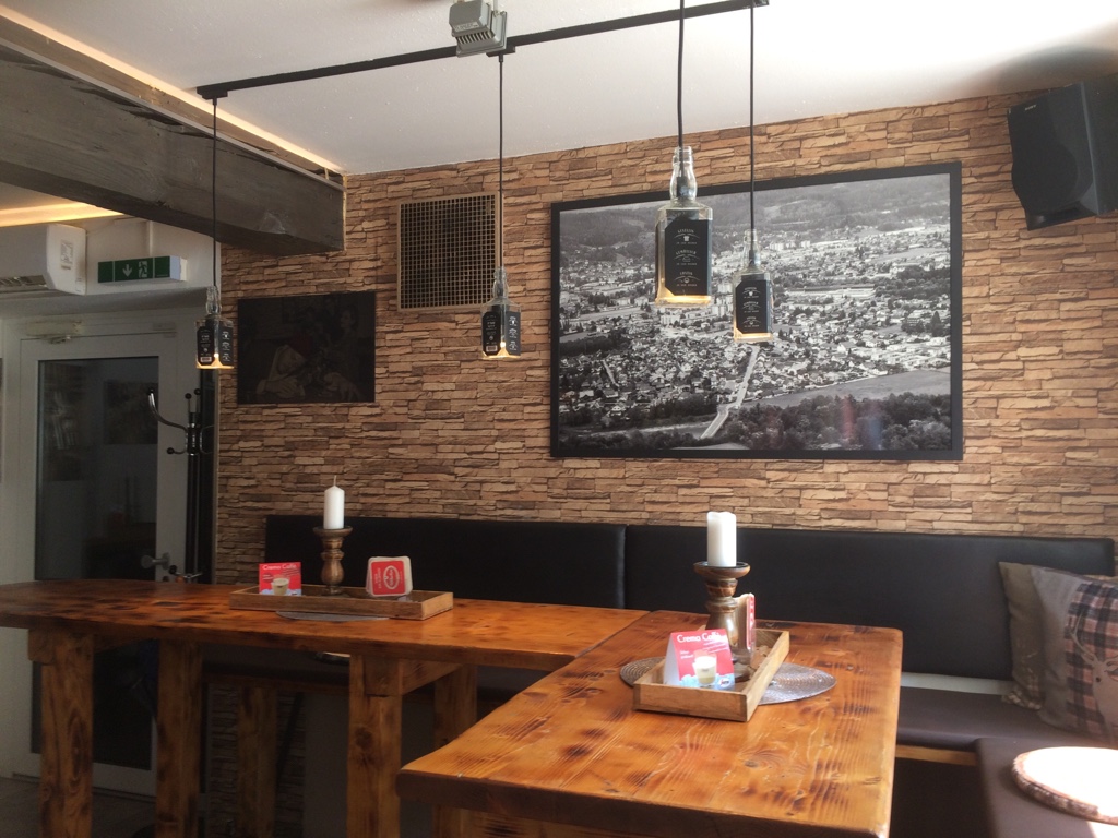 Café Piccolo Die Wirte Spittal Essen. Trinken. Schlafen.